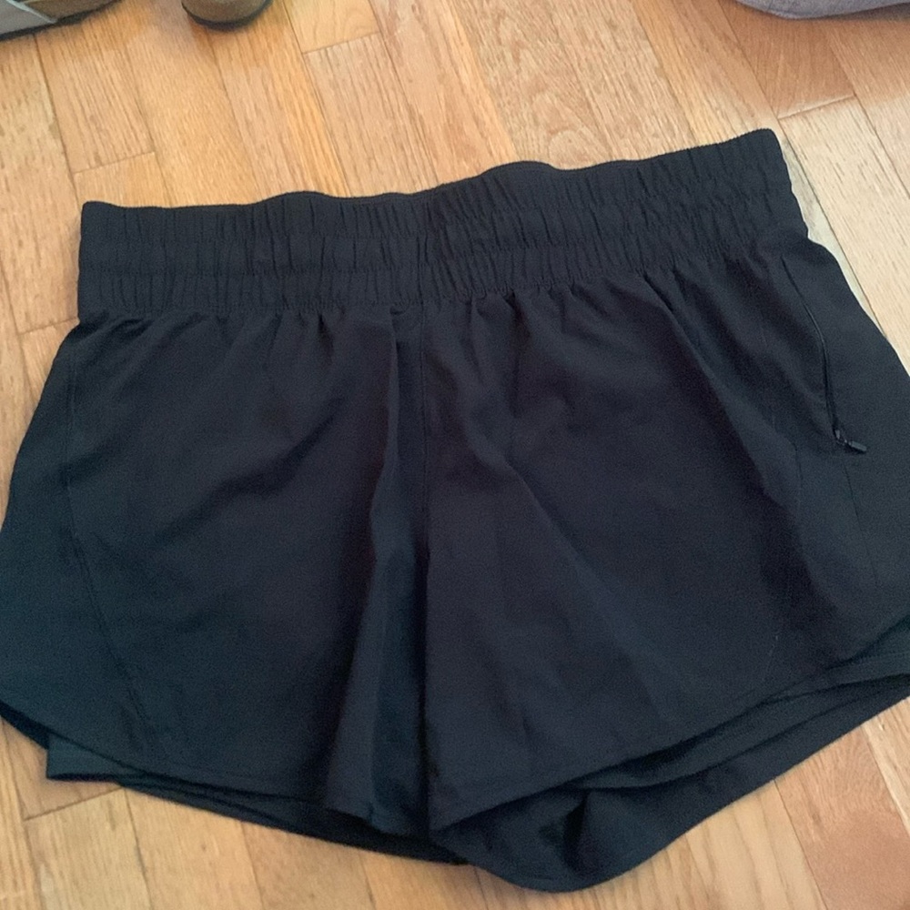 Black avia shorts